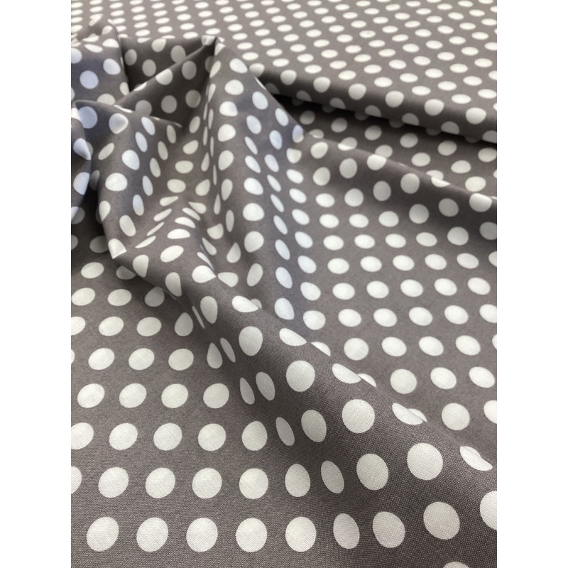 1200 Polka The Henley Studio | Makower UK - 1/2 metre